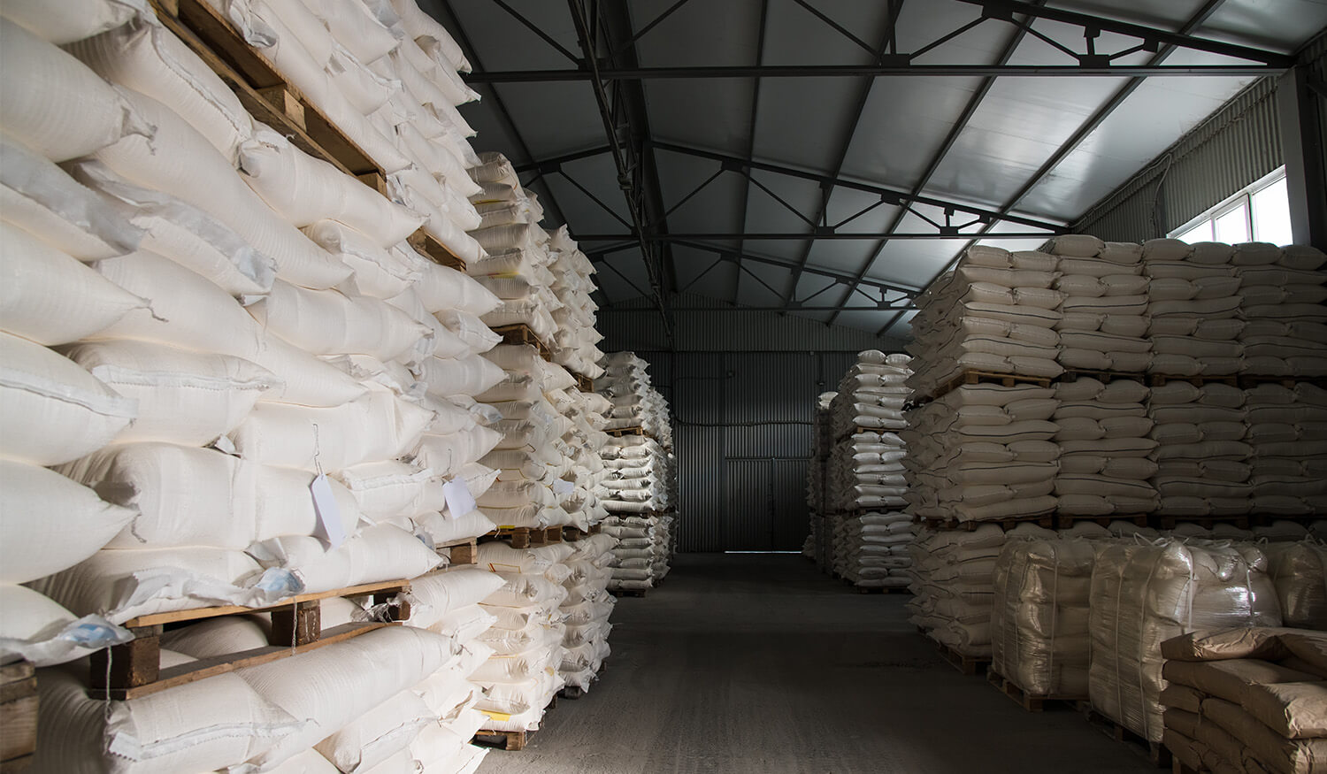 Rice corn and feed materials warehouse supply
